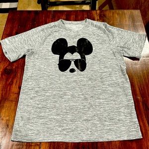 Men’s Disney Mickey Mouse Old Navy Active Gray T-shirt Large